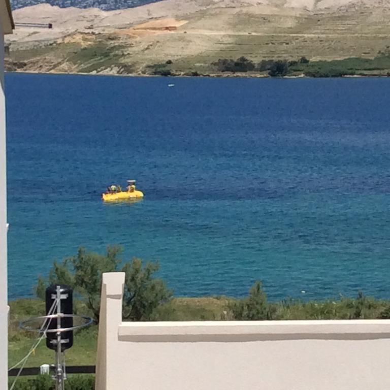 Island Of Pag Holiday Apartments Bagian luar foto