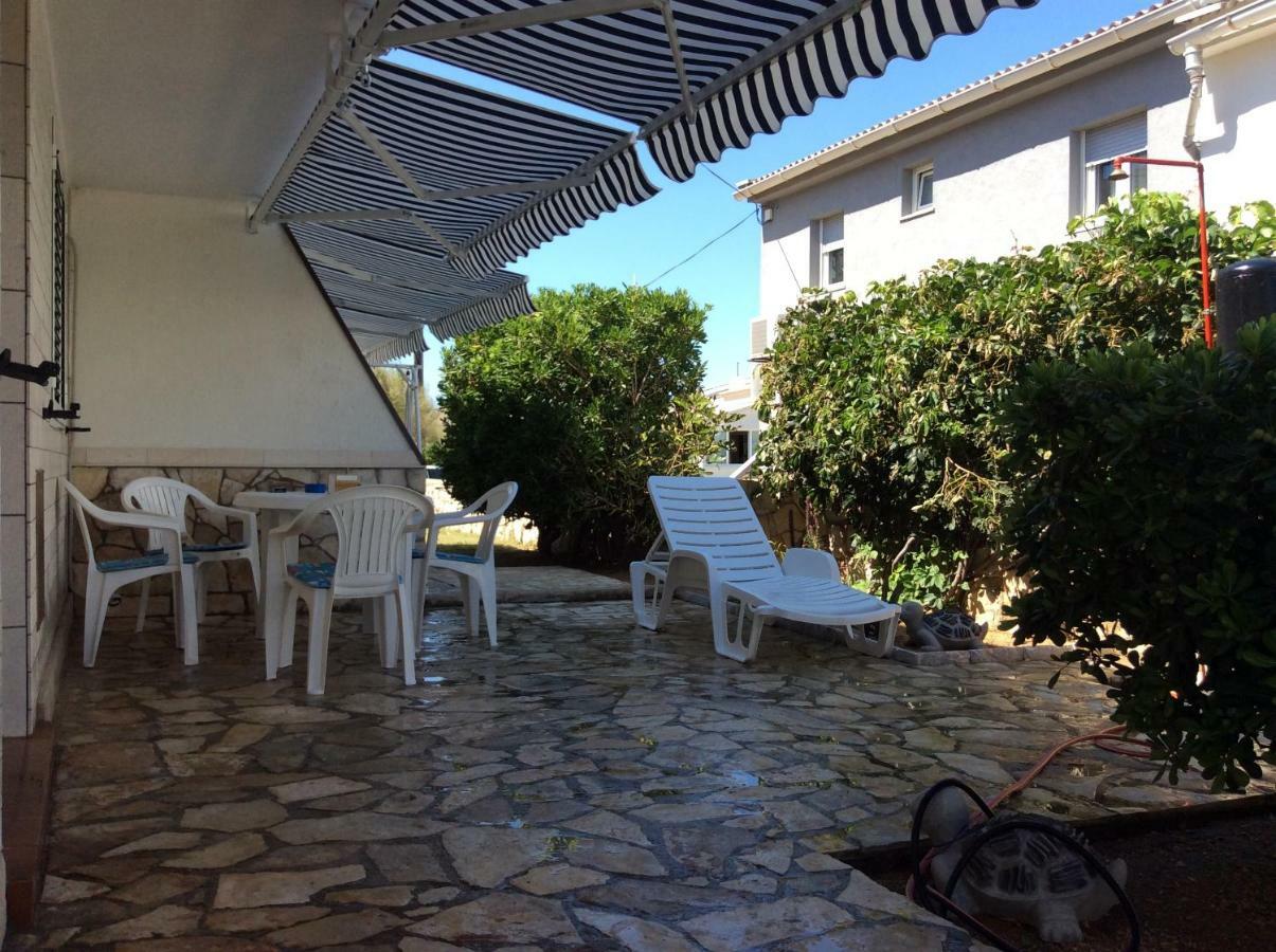 Island Of Pag Holiday Apartments Bagian luar foto