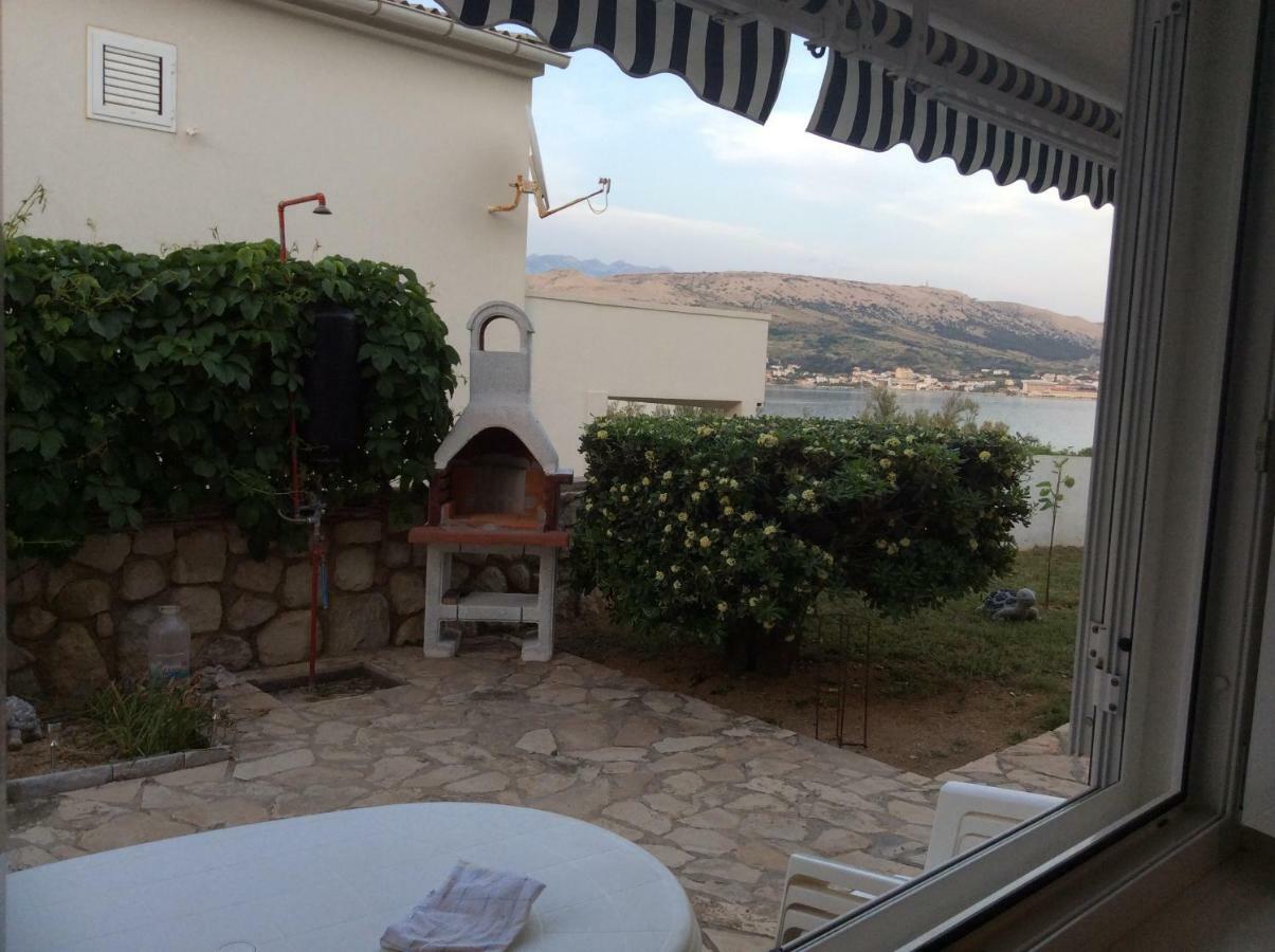 Island Of Pag Holiday Apartments Bagian luar foto