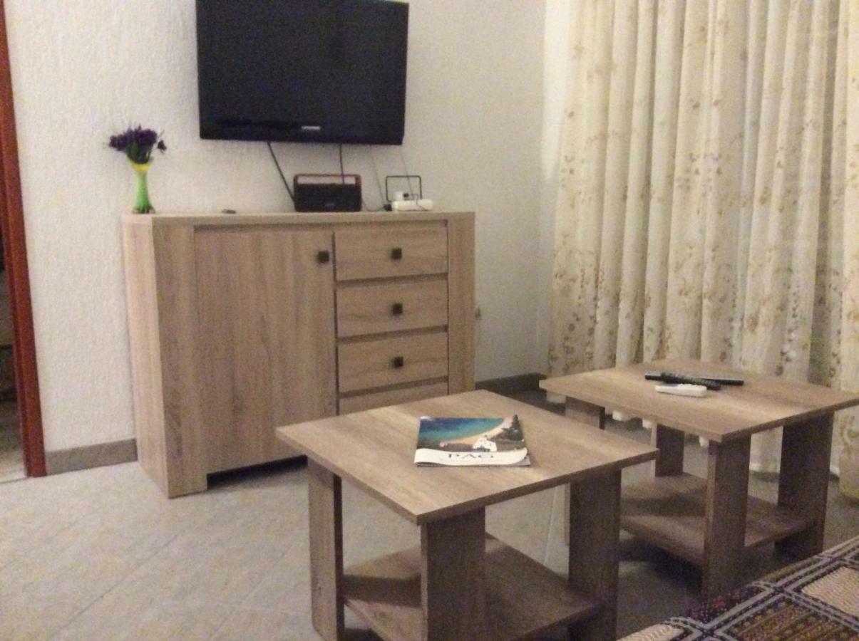 Island Of Pag Holiday Apartments Bagian luar foto