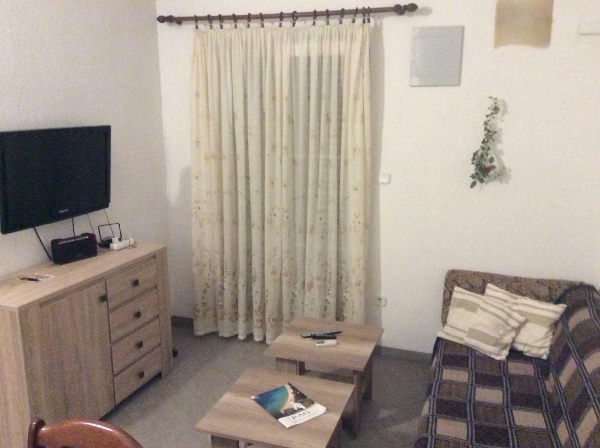 Island Of Pag Holiday Apartments Bagian luar foto