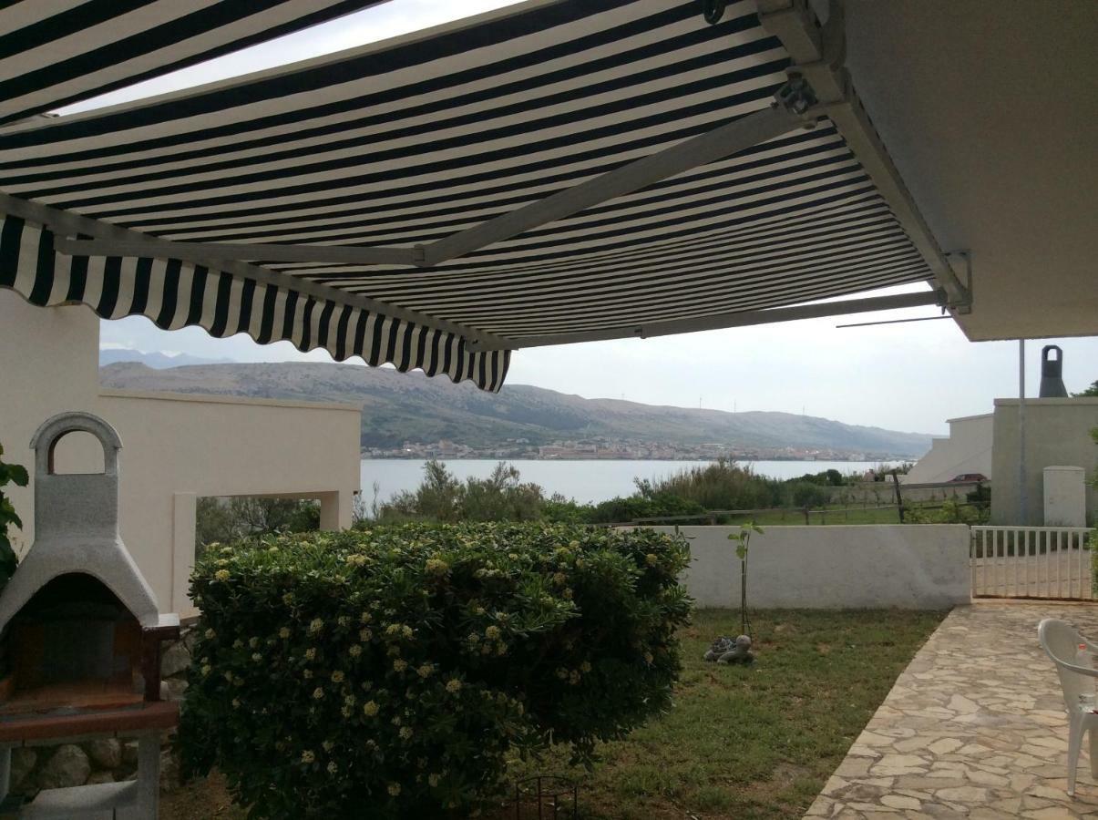 Island Of Pag Holiday Apartments Bagian luar foto