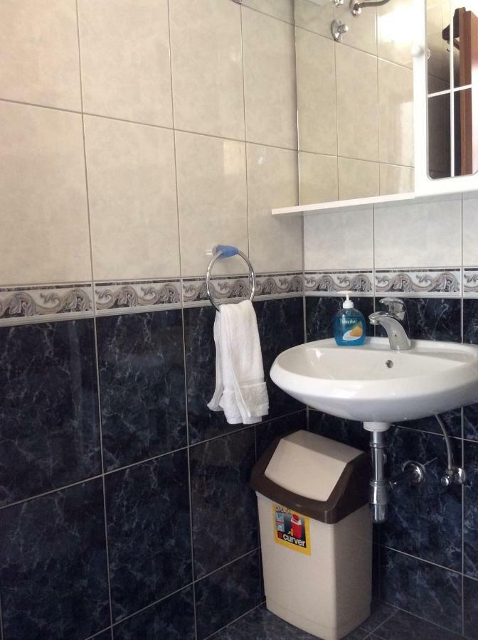 Island Of Pag Holiday Apartments Bagian luar foto